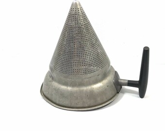 Metal Strainer Farm House Rustic Kitchen Decor Vintage Cone Shape Fruit Strainer /& Wooden Tool Sieve Colander USSR Aluminum Funnel