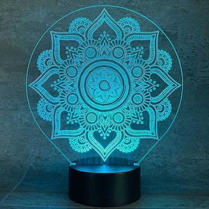 Mandala. Das hochenergetische Symbol. LED Lampe + 16 Farben Fernbedienung