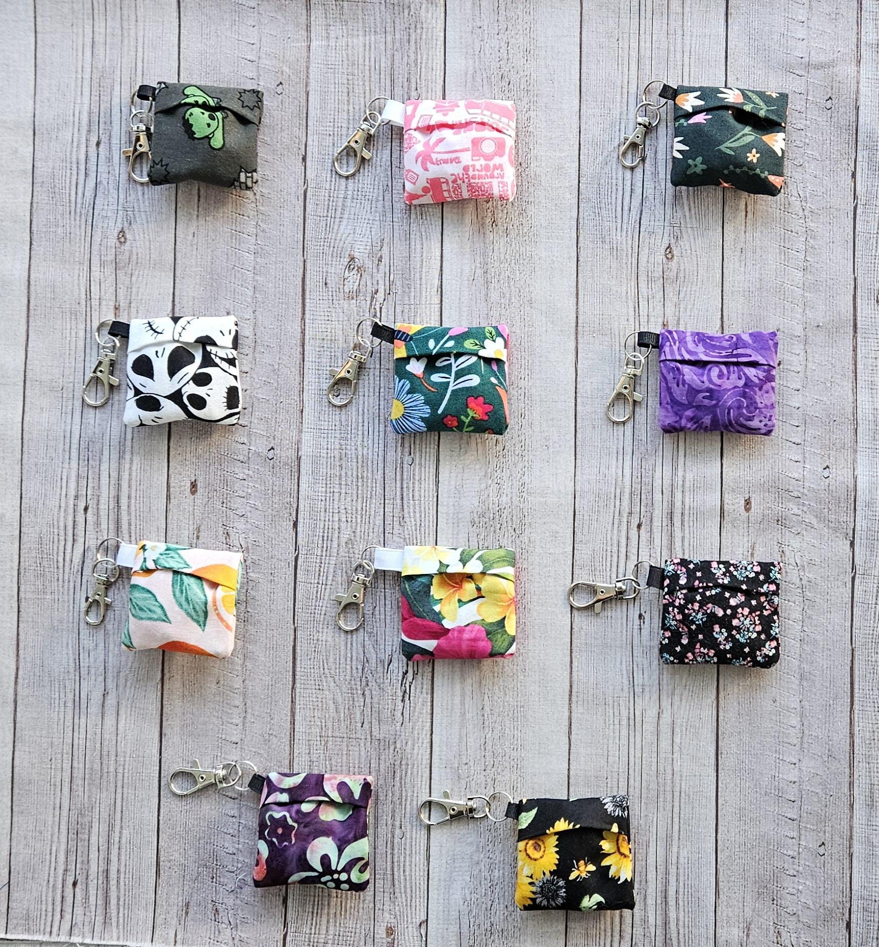 Eyeglass Wipe Pouch ~ Sunglass Cleaning Cloth ~ Electronic, Tablets, Cell Phones Cleaning Wipe ~ Travel Microfiber Cleansing Towel