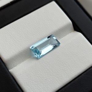 AA 2.10cts natural aquamarine baguette, 12×6mm aquamarine baguette loose stone, natural aquamarine loose for jewelry
