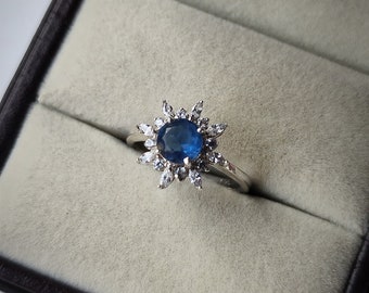 Blue Sapphire Snowflake Ring, 925 Sterling Silver, Statement Ring, wedding ring for her September Birthstone ring, promise ring For Her