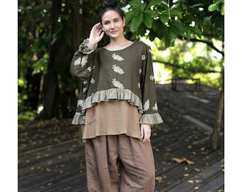 Womens' crop linen top, green linen blouse with embroidery, green oversized top, plus size linen clothing long sleeves, gift for her