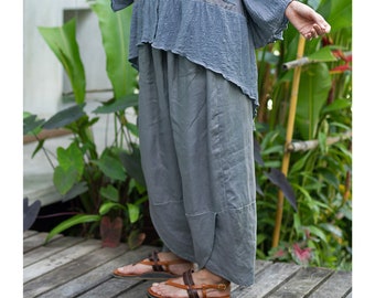 Grey linen harem pants, oversized linen pants for women, with elastic waist and pockets, grey casual linen trousers, grey plus size pants