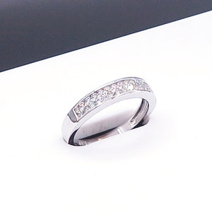 Cinturino con diamanti in oro bianco 14 K / Anello in due file di punta condivisa in una fila Chanel Set