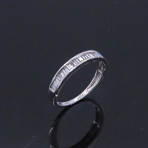 14 K Oro Bianco Diamond Baguette Band / Anello in una fila Chanel Set