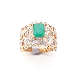 14 K Yellow Gold Antique Style Art Deco Diamond and Emerald Emerald Cut Ring