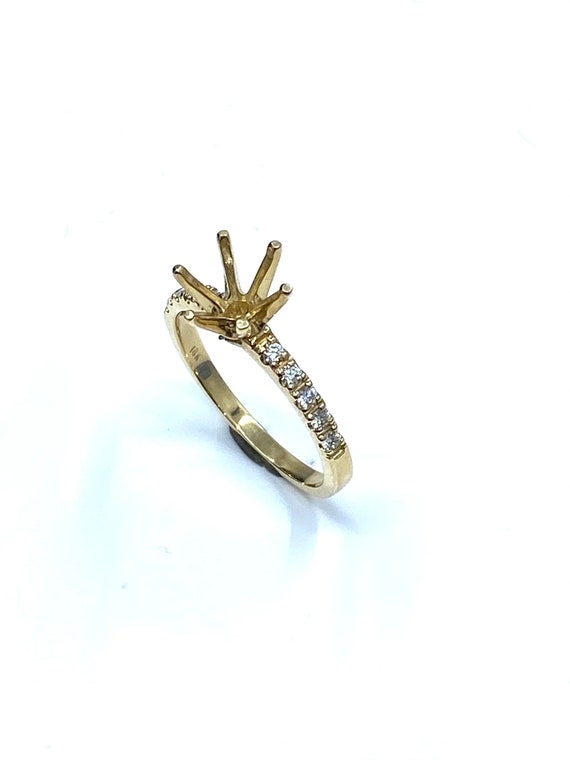 14 K Yellow Gold Diamond Ring Semi-mount
