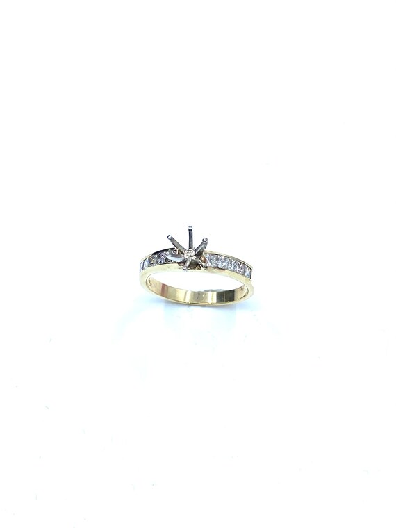 14 K Yellow Gold Diamond Ring Semi-mount
