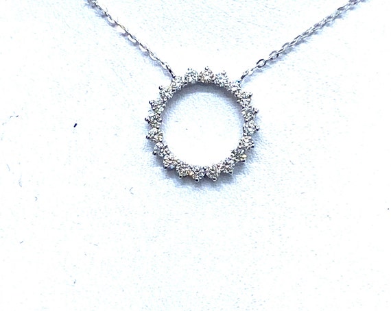 18 K Diamond Circle Necklace, Gold, 1.60 grams, TW of diamonds, 0.60 CT
