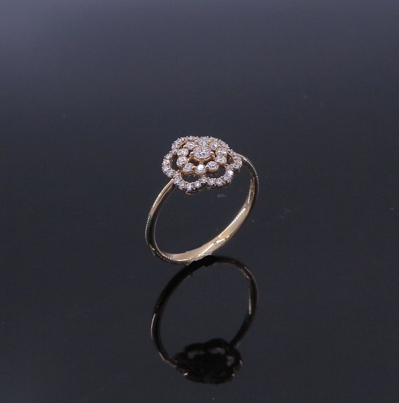 Petite 14 K Y Gold Floral Diamond Ring, Gold, 2.1 grams, TW of Diamonds, 0.34 CT