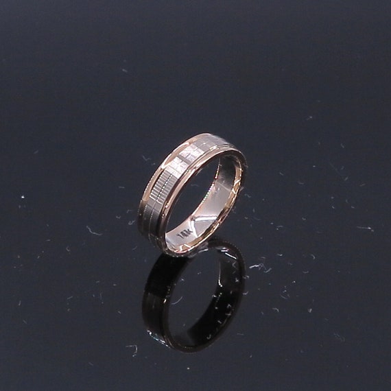COMFORT RING 14 K Two-Tone Gold Men's Band / Ring SIZE 6