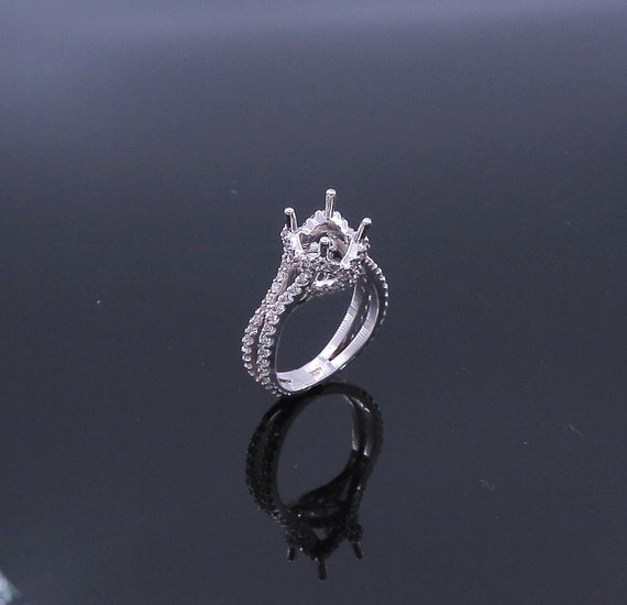 18 K W Gold Designer Diamond Engagement Ring Semi-Mount and Prong Set, Gold, 5.7 grams, TW of diamonds, 1.04 CT