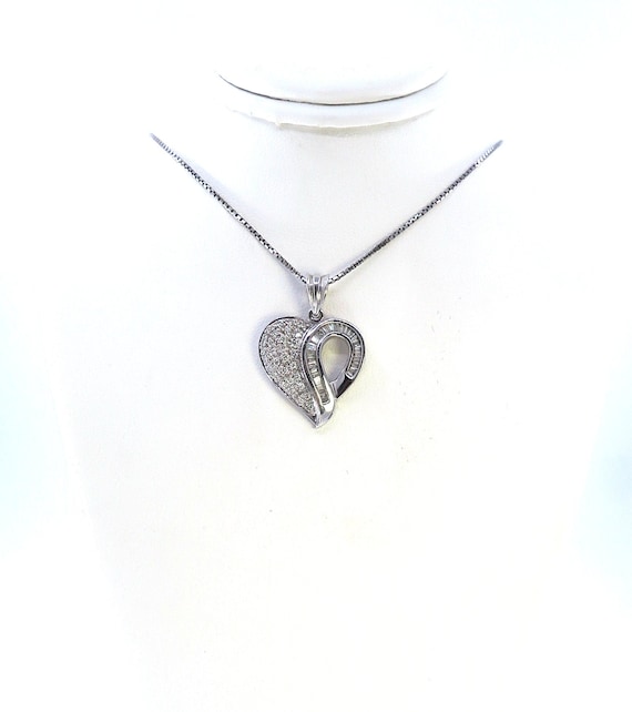 14 K White Gold Heart Shaped Fancy Designer Slider Pendant