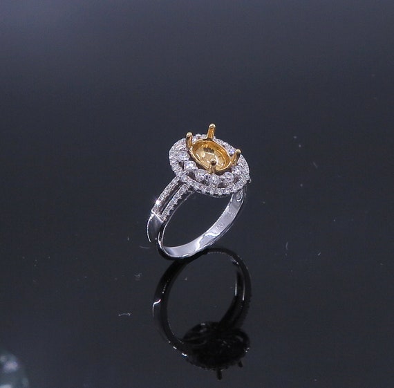 18 K W Gold Diamond Engagement Ring Semi-mount featuring Center Base w/ Y Gold & Built in 4 Prong on Designer Oval Shape Halo, Gold, 4.3 gr