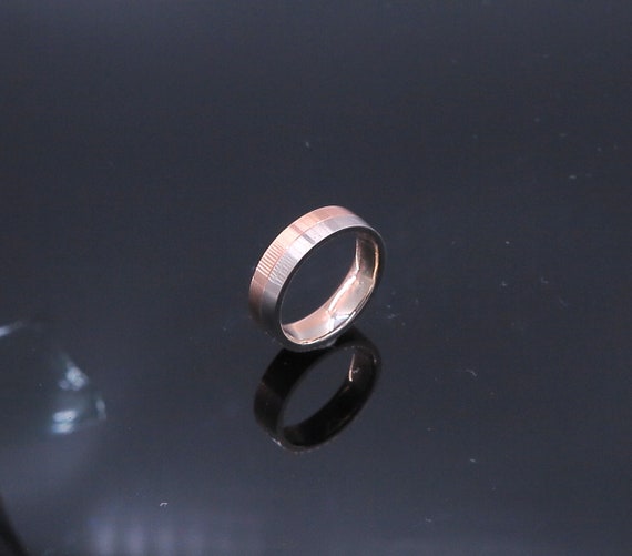 14 K Two-Tone Comfort Fit Men's Band / Ring SIZE 6, Gold, 5.68 grams