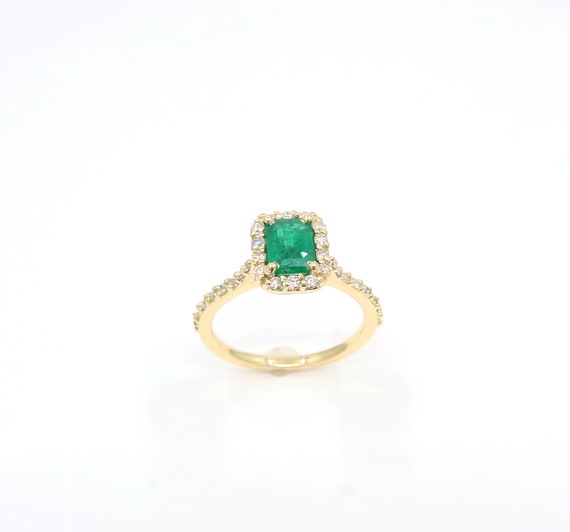 14 K Y Gold Columbian Emerald One-Row Halo Diamond Ring, Gold, 3.5 grams, TW of diamonds, 1.23 CT