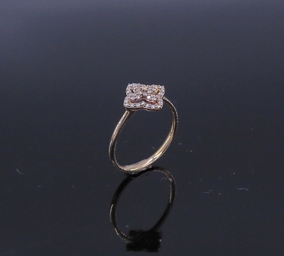Petite 14 K Yellow Gold Diamond Flower Ring