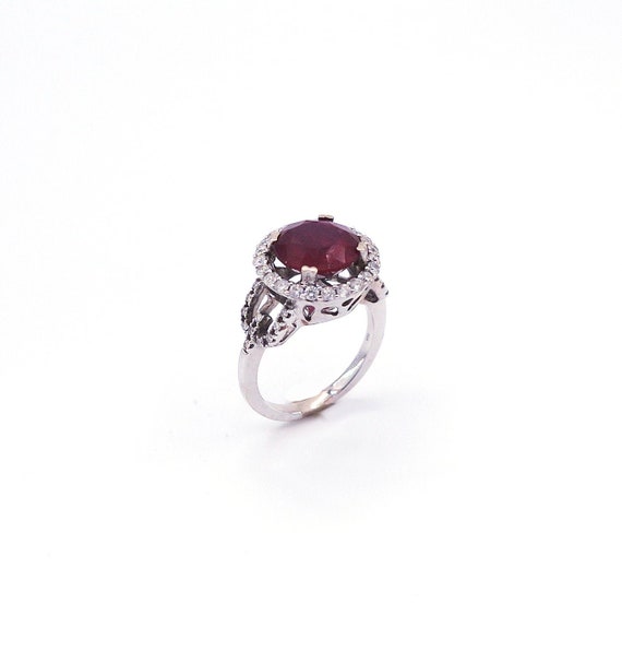 14 K W Gold Diamond and Ruby Ring in a Round Halo w/ Side Gallery, Gold, 6.7 grams, TW of Diamonds, 1.14 CT
