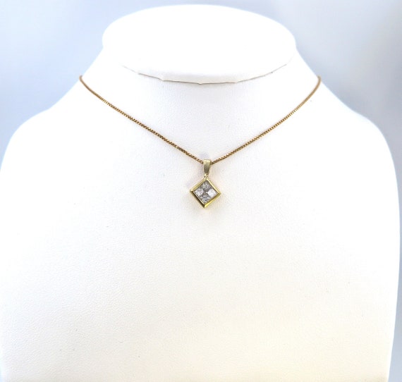 18 K Yellow Gold Princess Cut Invisible Set Diamond Slider Pendant, TW of diamonds, 0.65 CT