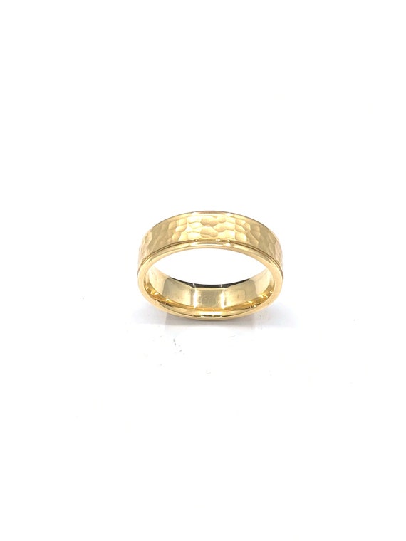 14 K Yellow Gold Band
