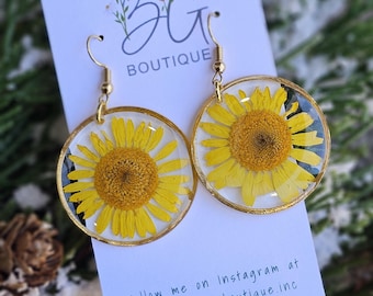 Handmade real pressed yellow daisy flower earrings | nature inspired art | gardener gift and accessories
