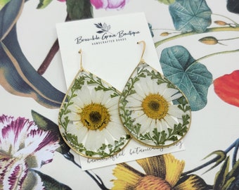 Handmade large real daisy and fern teardrop earrings | boho botanical jewelry | gardener gift