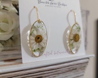 Handmade real pressed daisy and greenery oval gold earrings | boho jewelry and accessories | gardener gift