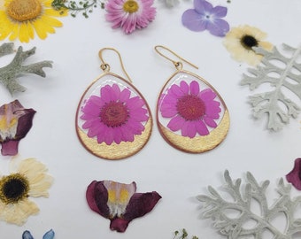 Gorgeous handmade real pink daisy botanical earrings | garden inspired jewelry | nature gifts | colorful boho jewelry
