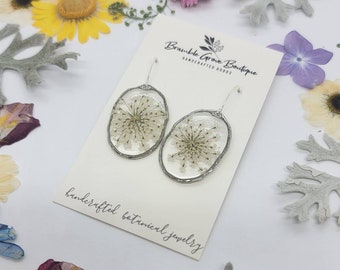 Handmade botanical silver queen Anne lace Earrings | handmade floral jewelry | gardener gift | resin floral