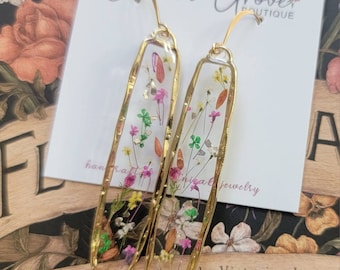 Handmade beautiful dainty real flower earrings | spring botanical jewelry | gardener gift