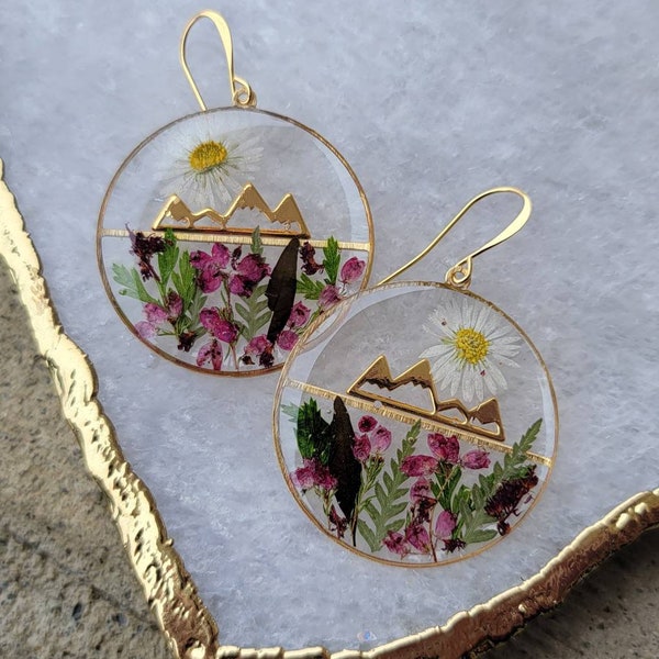 Handmade real flower and fern mountainscape earrings | botanical jewelry | gardener gift
