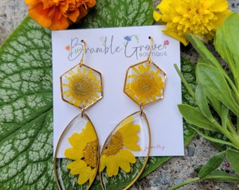 Handmade real pressed yellow daisy unique earrings | botanical jewelry | gardener gift