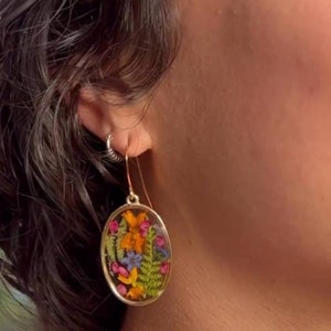 Handmade garden floral oval earrings | real botanical art jewelry | beautiful unique gift for nature lover and friend | tropical style