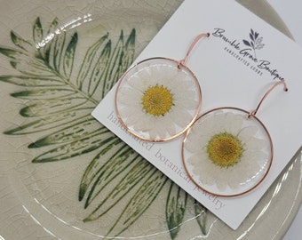 Handmade real pressed daisy earrings | simple floral summer jewelry | gardener gift