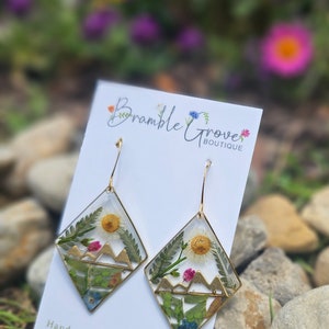 Alpine Plants Cords Woven Star Handmade Earrings