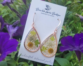 Beautiful handmade real flower earrings | botanical jewelry | gardener gift