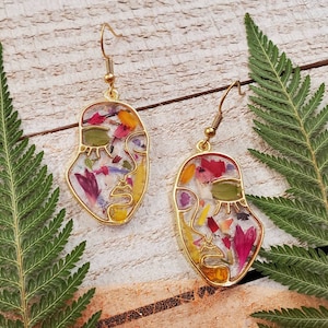 Handmade abstract face botanical earrings | colorful garden earrings | summer jewelry | real floral jewelry