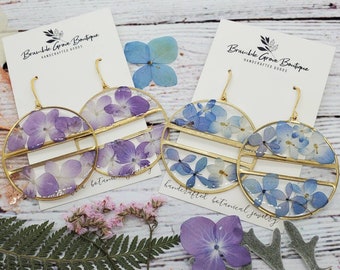 Handmade real pressed purple and blue mini hydrangea flower earrings | gardener gift | pretty floral jewelry
