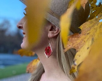 Handmade real pressed red daisy flower earrings | fall and Christmas floral jewelry | botanical accessories | gardener gift