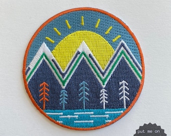 Iron on Mountain and Sun Patch. Adventure Patch- Size 2.75"