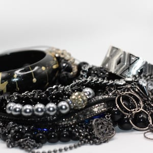 1 LB Mystery Jewelry Lot: Vintage & Modern Crafting Pieces