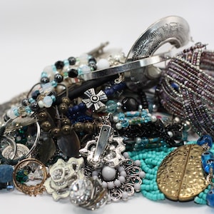 1 LB Mystery Jewelry Lot: Vintage & Modern Crafting Pieces