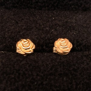 【新品未開封】ROSE BUD standingMICKEYMOUSEsweat Men/Women's 925 Silver Yellow 2.50ct VVS D Pink Moissanite