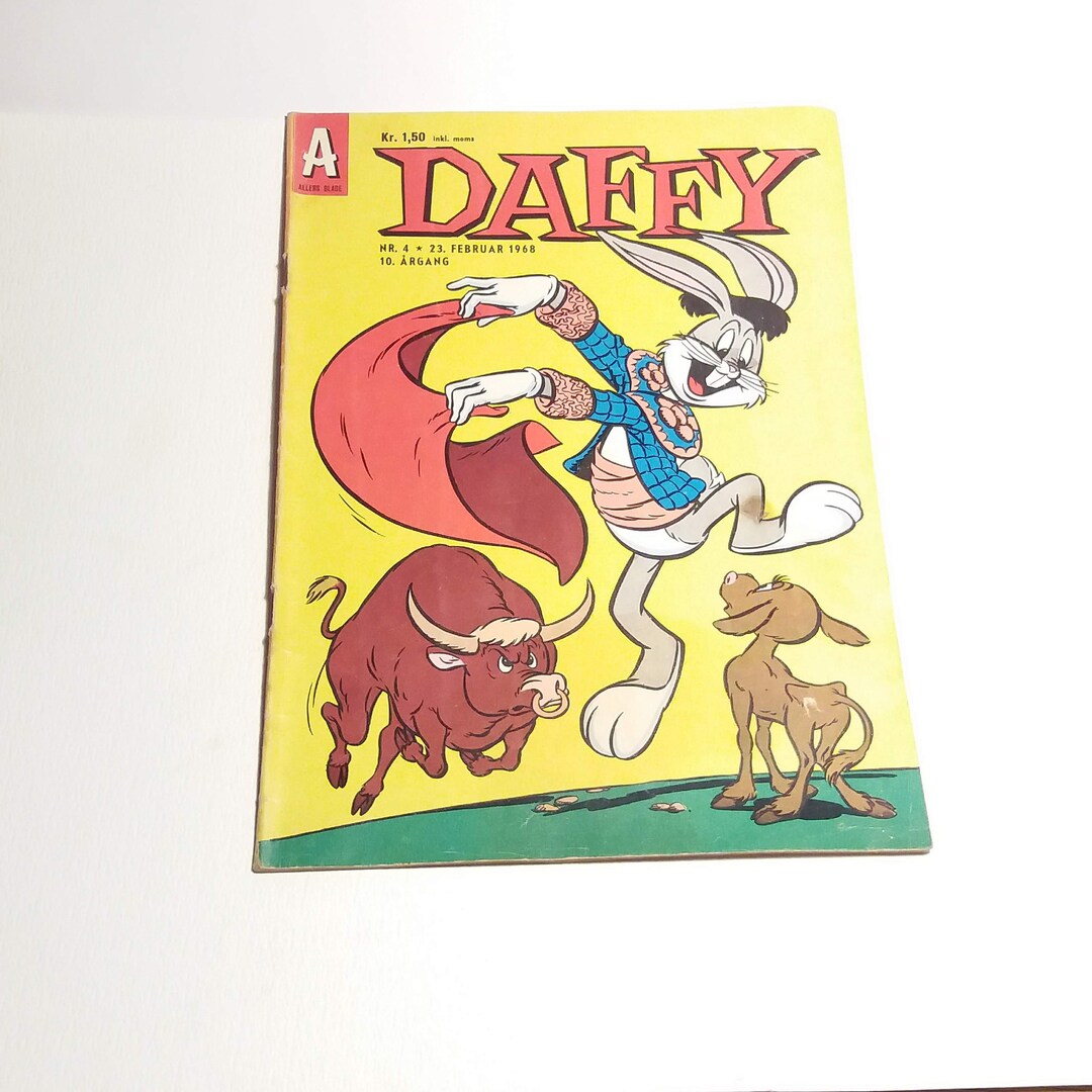 Looney Tunes 1968 Daffy Bugs Bunny Magazine in Danish - Etsy