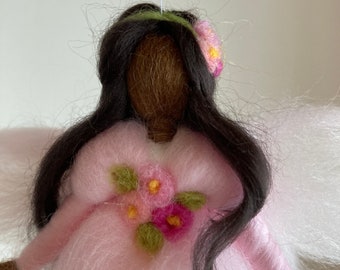 small felted flower fairy, felt fairy, small fairy made of fairytale wool, seasonal table