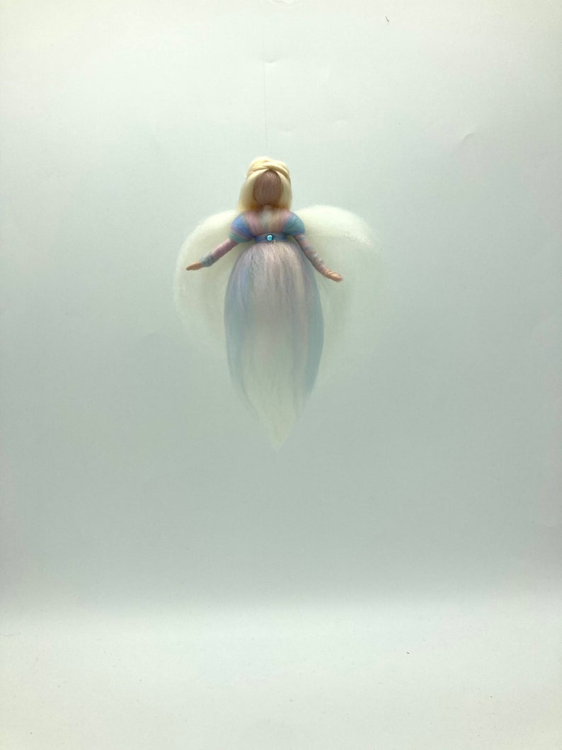 small pastel-colored guardian angel, angel made of fairytale wool, felt fairy, Waldorf, felted angel image 2