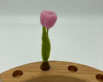 small felted tulip, plug for the annual ring, seasonal table spring, felt flower