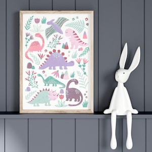 Impresión digital de dinosaurio rosa y morado para niñas / Arte mural de descarga instantánea para guardería, sala de juegos o dormitorio / Póster imprimible de dinosaurio adorable