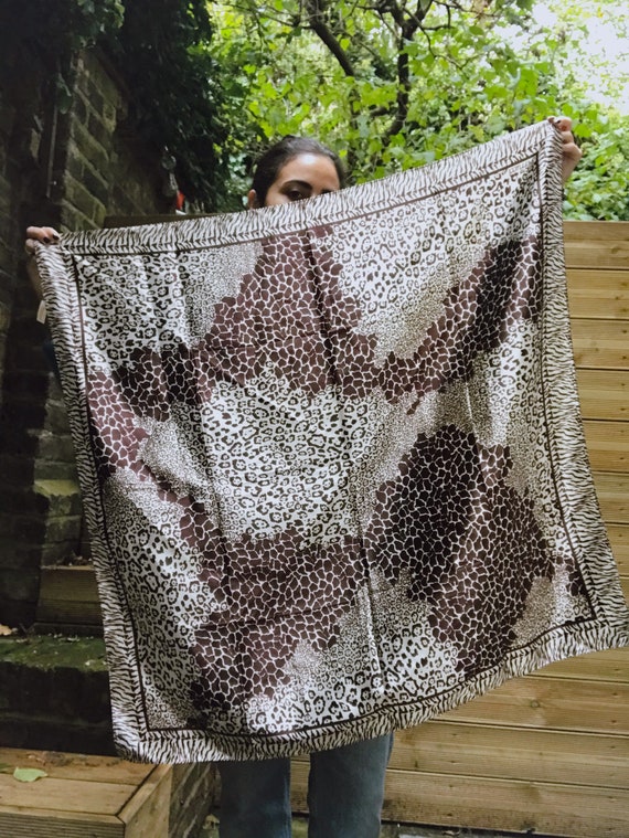 1990s Large Size Animal Print Scarf