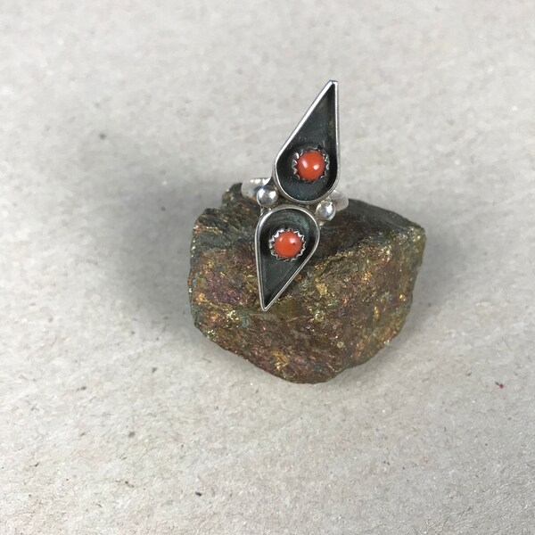 Vintage Zuni Snake Eye Coral Ring